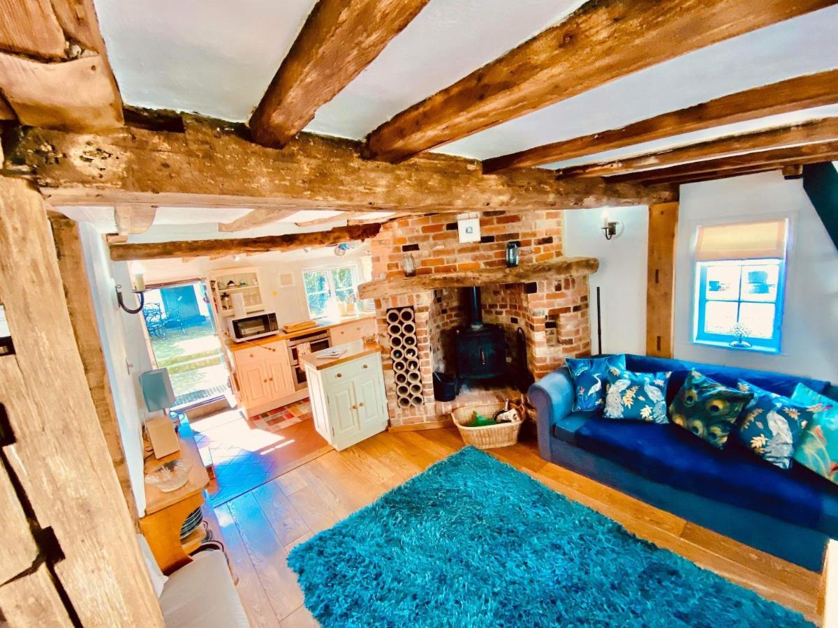 The Nutshell Villa West Mersea Exterior photo
